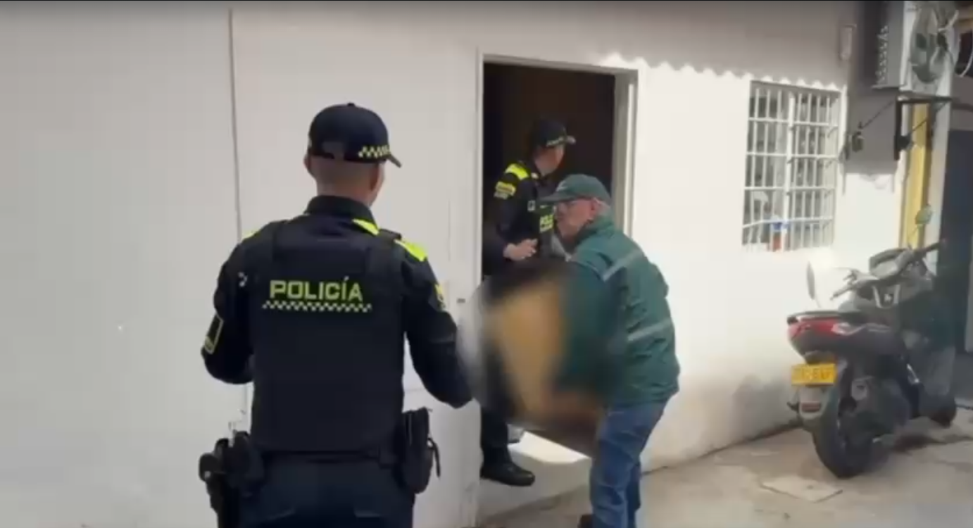 Lugar donde fueron encontradas las cajetillas de cigarrillos. FOTO: POLICÍA NACIONAL