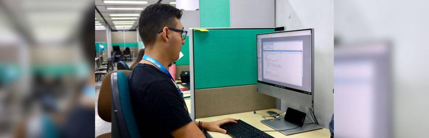 Actualmente, la entidad cuenta con 213 estudiantes haciendo sus prácticas profesionales. / FOTO: CORTESÍA ALCALDÍA DE MEDELLÍN