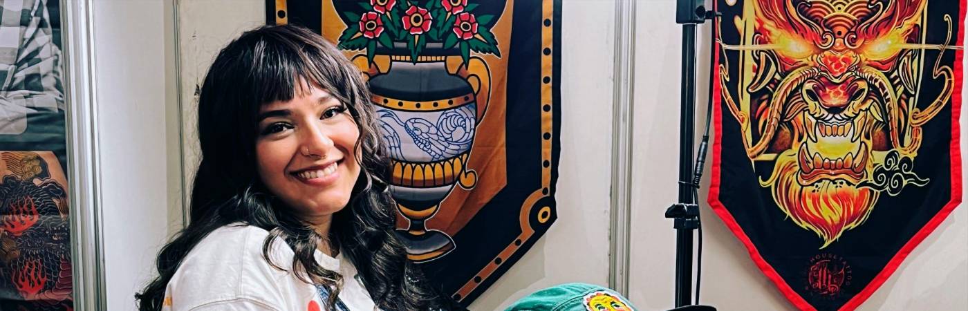 Venessa Rodríguez es una fotógrafa que se animó a hacerse un tatuaje en la pierna. / FOTO: @mrcarlosp