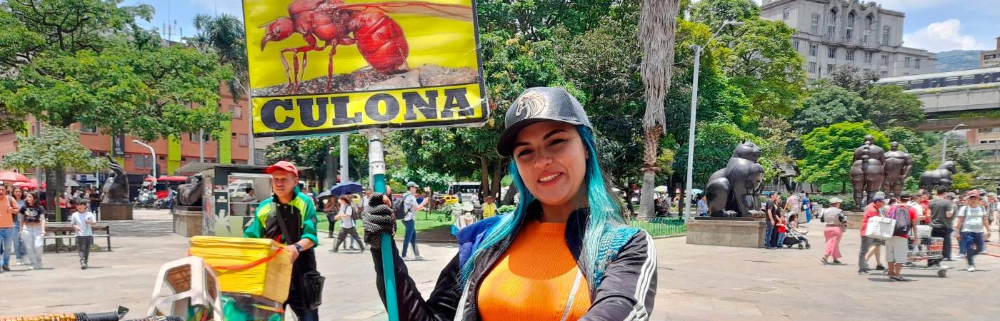 Nicole Salazar, vendedora de hormigas culonas. 