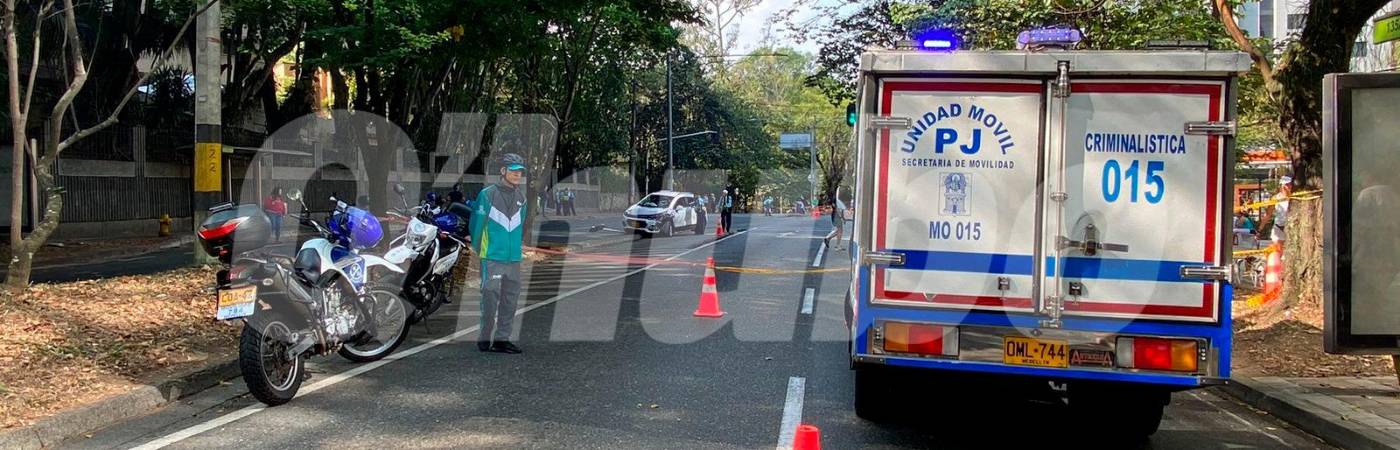 La Policía Judicial de la Secretaría de Movilidad de Medellín hizo presencia en el lugar. /FOTO: ANDRÉS FELIPE OSORIO GARCÍA