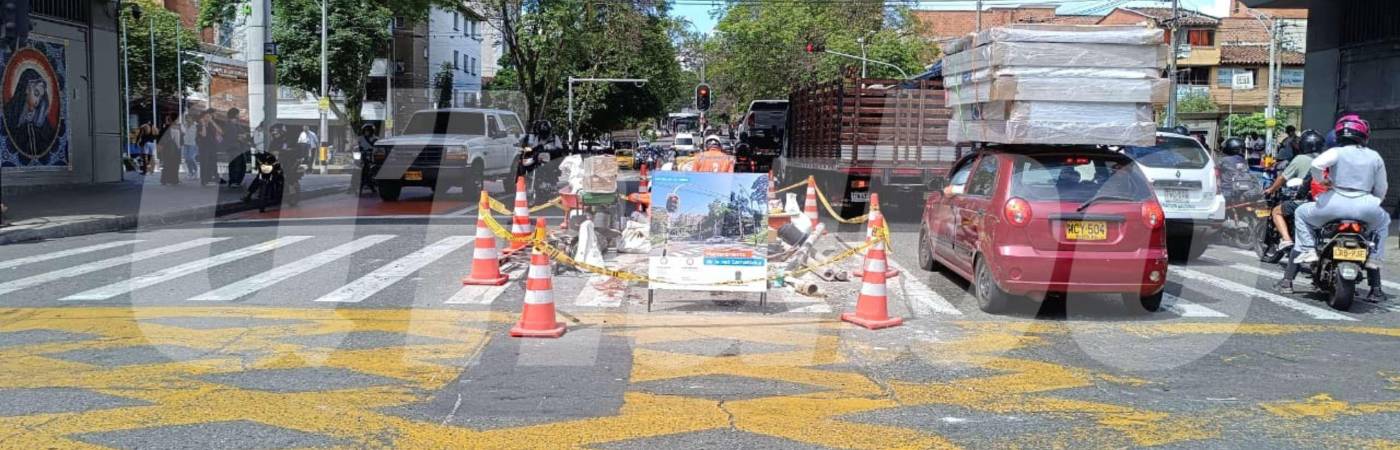 Así estaba el lugar del accidente unas horas después. /FOTO: CRISTIAN VÁSQUEZ
