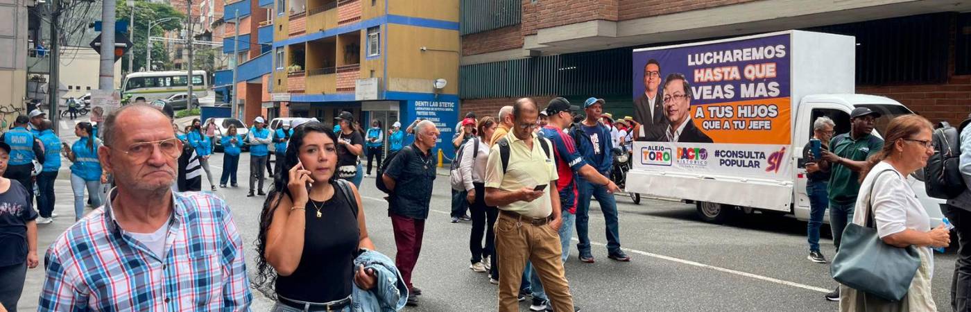 EN IMÁGENES: ¿Qué pedían los profesores en su marcha?, le contamos sus consignas 