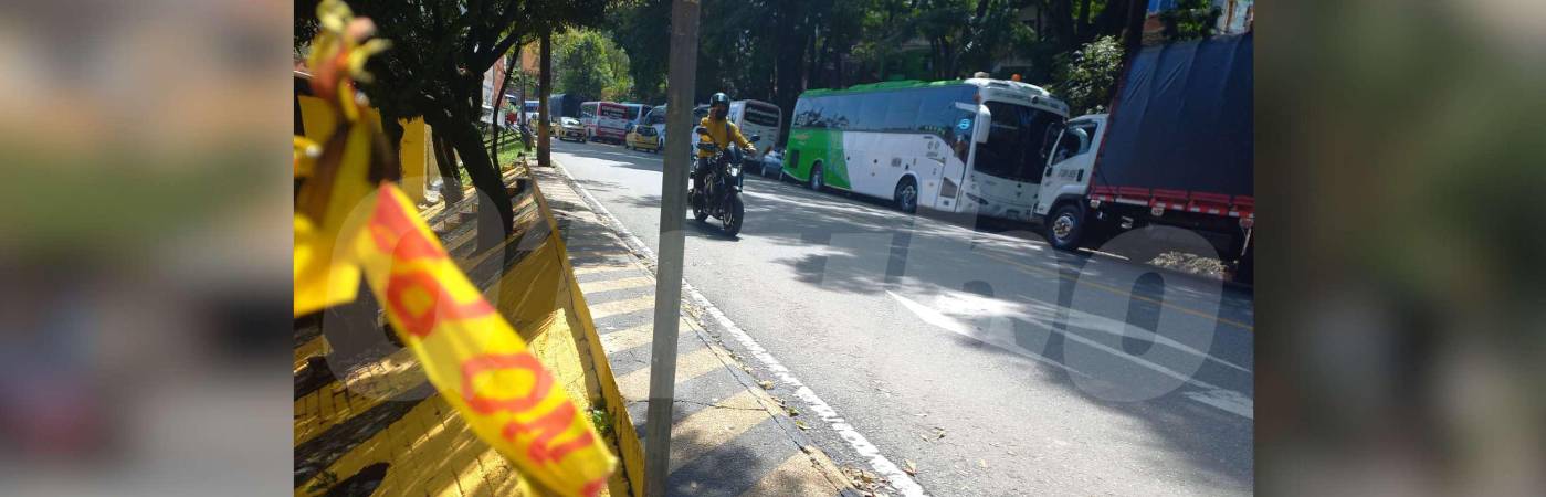 En este punto de la vía principal hacia Santo Domingo ocurrió el crimen. /FOTO: MAURICIO PALACIO