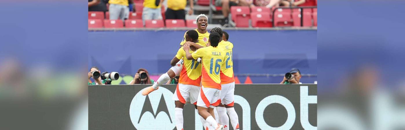 Óscar Perea celebrando el gol que le dio el triunfo a Colombia. /FOTO: X @CONMEBOL