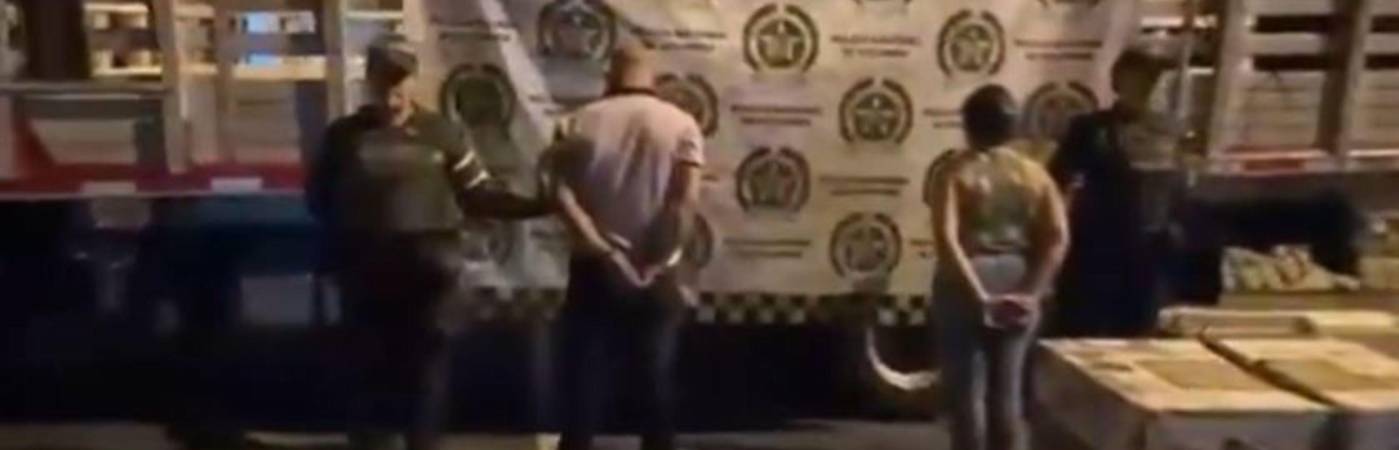 Los capturados deberán responder por tráfico de estupefacientes. FOTO: CAPTURA DE VIDEO X @DirectorPolicia