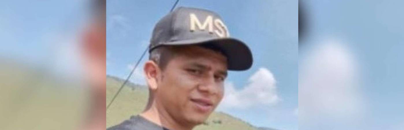 Yeison David Posso Higuita, alias Cedral, fue abatido en un operativo de la Policía, el Ejército y la Fiscalía. /FOTO: X @AndresJRendonC