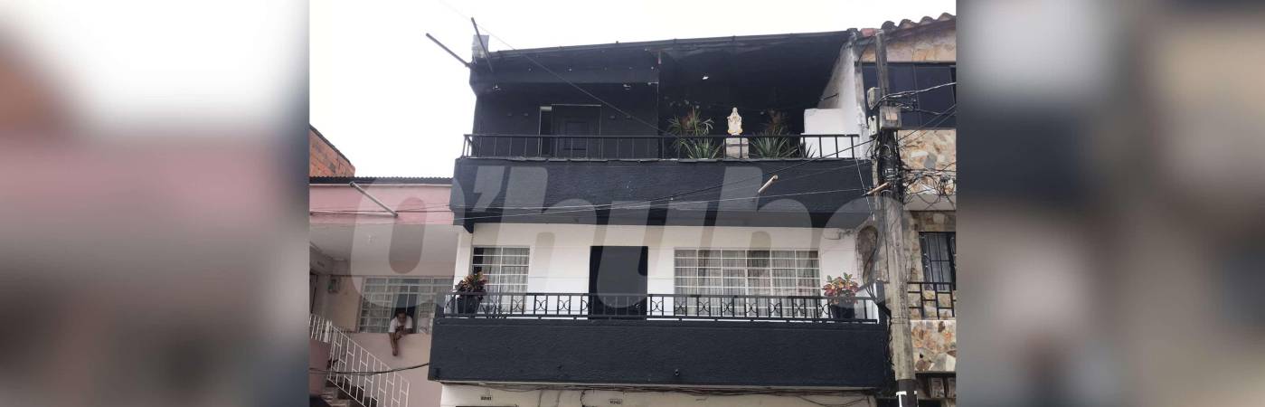 En este segundo piso residía la víctima. / FOTO: LAURA ROSA JIMÉNEZ VALENCIA