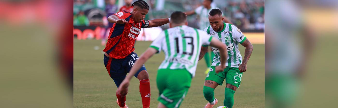 Verdes y Rojos se sacaron chispas, pero no hicieron goles. FOTO: MANUEL SALDARRIAGA QUINTERO