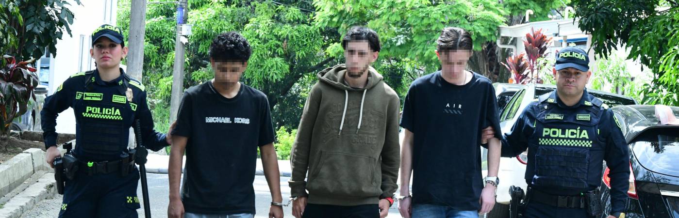 Los capturados pertenecerían, según las autoridades, al grupo delincuencial Robledo. FOTO: POLICÍA NACIONAL