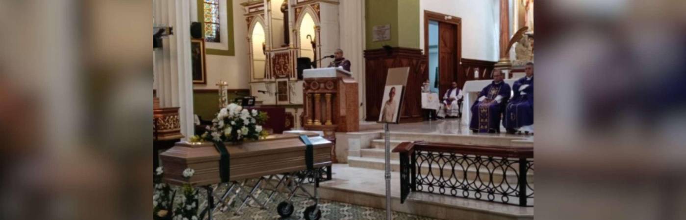 Despedida de Maria Virgelina Londoño en la parroquia principal de Ciudad Bolívar con la presencia masiva de los habitantes. /FOTO: CONEXIÓN SUR