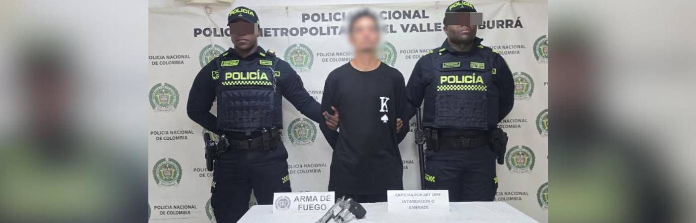 El hombre fue capturado en flagrancia y dejado a disposición de la Fiscalía. FOTO: CORTESÍA POLICÍA