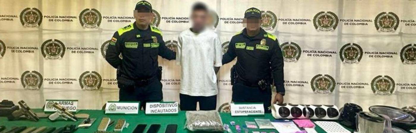 Ocho personas fueron capturadas durante cinco allanamientos simultáneos. / FOTO: ALCALDÍA DE MEDELLÍN 