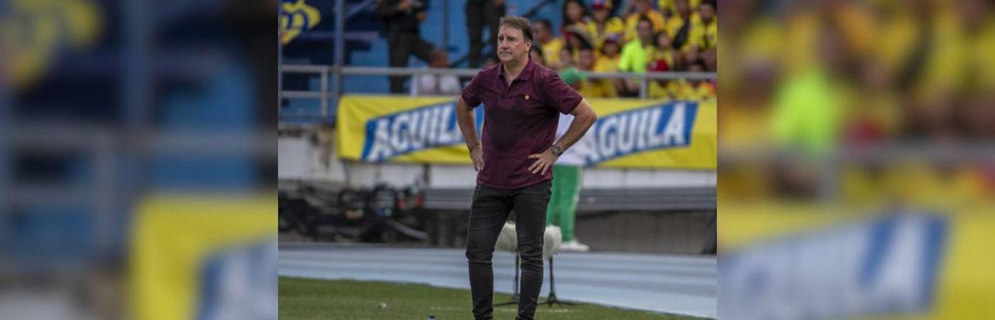 Antes de viajar a concentrarse en México, país donde debutará Colombia, Néstor Lorenzo no descarta una mini concentración en la capital del país. FOTO: ARCHIVO - JUAN ANTONIO SÁNCHEZ.