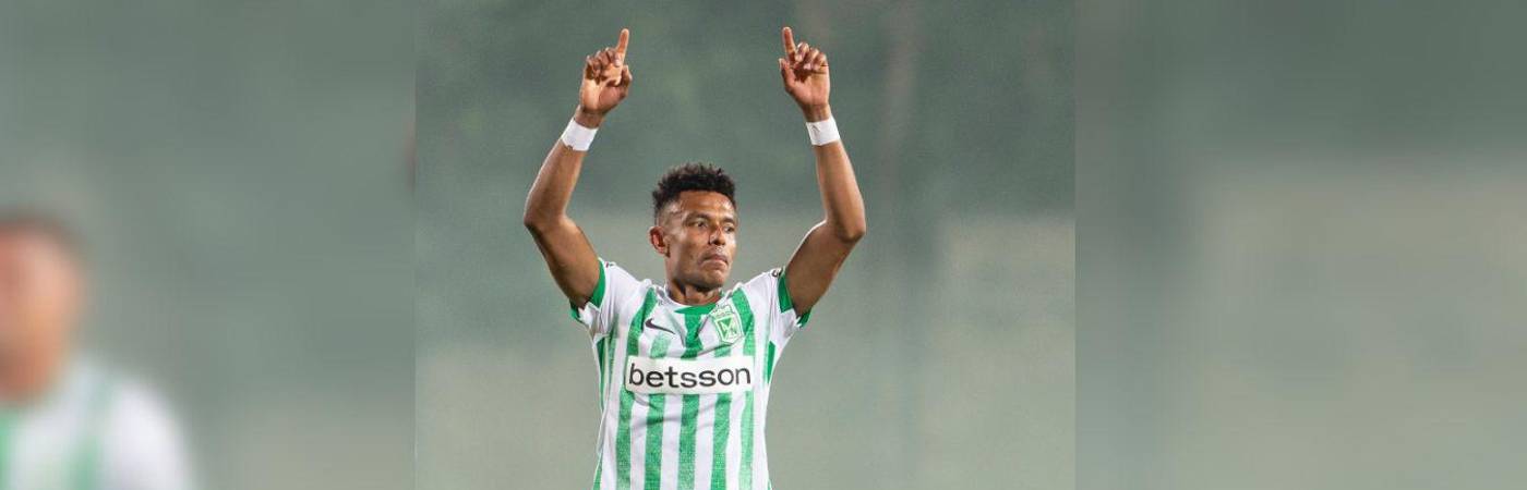 Así celebró William Tesillo, autor del gol verde, el único tanto de el club paisa en el empate 1-1 contra Junior. FOTO: CAMILO SUÁREZ.