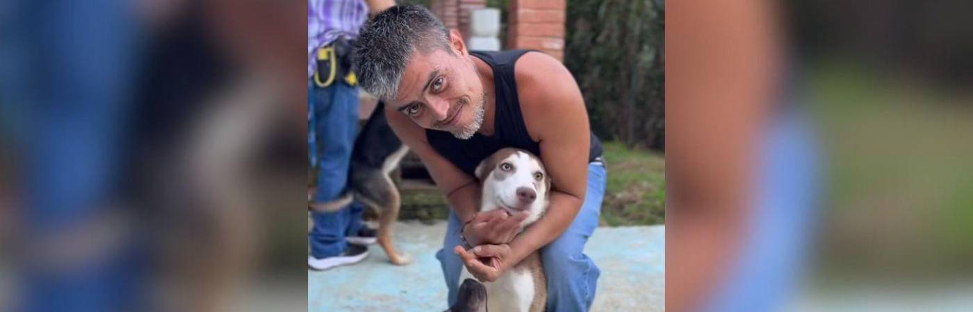 Este exhabitante de calle trabaja hoy como educador de perros. FOTO: CORTESÍA