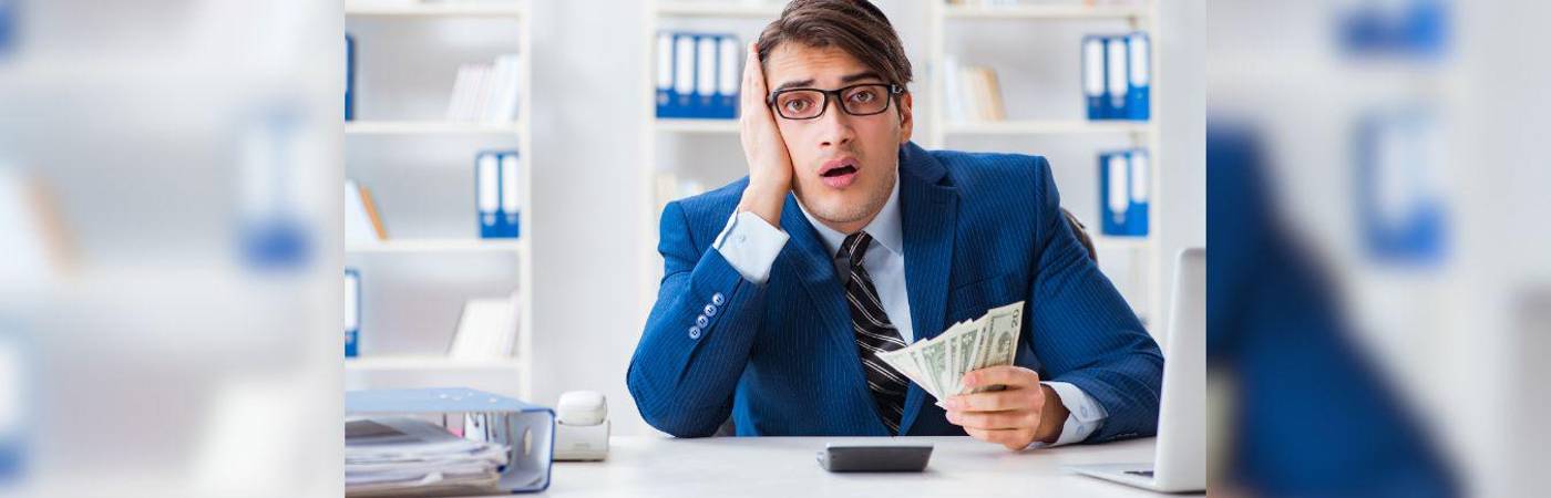 Si faltas a tu empleo un día sin justa causa prepárate para que se te haga el descuento de más de $ 40.000, según tu salario. / FOTO: CANVA