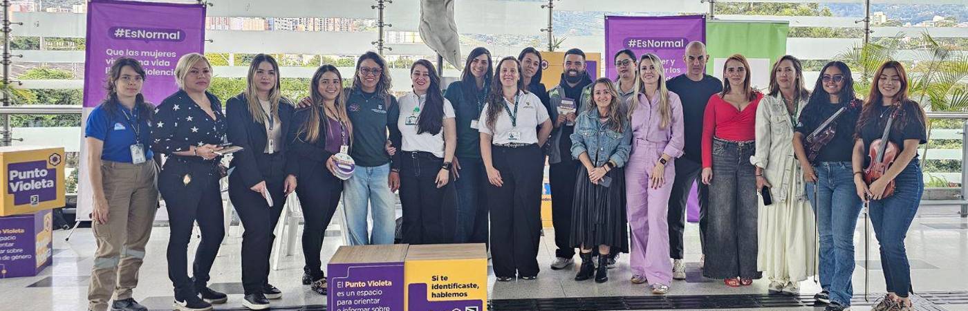 La campaña busca que las mujeres se sientan más seguras en el transporte público. FOTO: X @METRODEMEDELLIN
