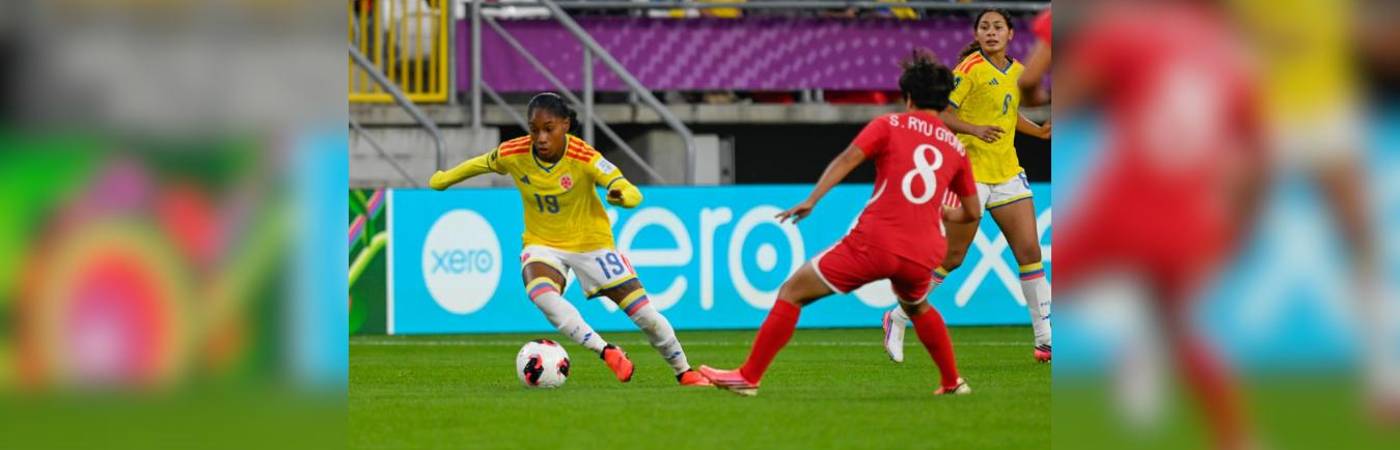 De izquierda a derecha: Sintia Cabezas, Ryu Gyong y Brenda Cardona. FOTO: CORTESÍA FCF