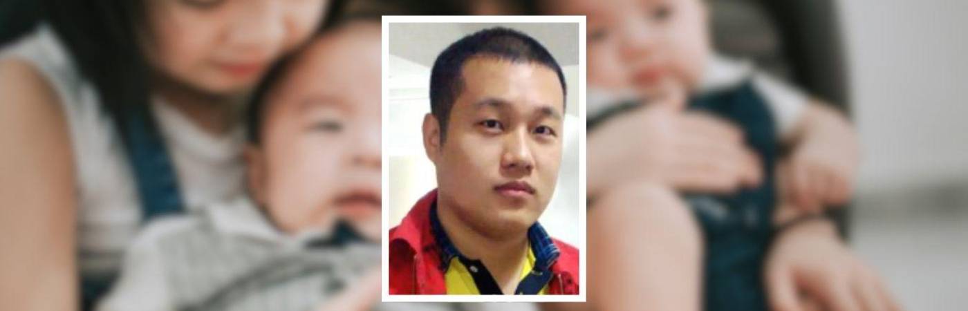 El hombre, Xu Bo, es dueño de una empresa de videojuegos. FOTOS: CANVA (FONDO) Y REDES SOCIALES (DETALLE)