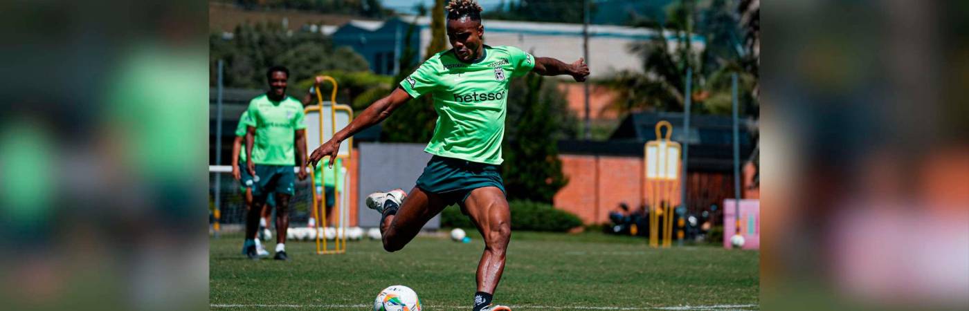 Fáber Gil, quien llegó para este semestre, espera por una oportunidad. /FOTO: CORTESÍA