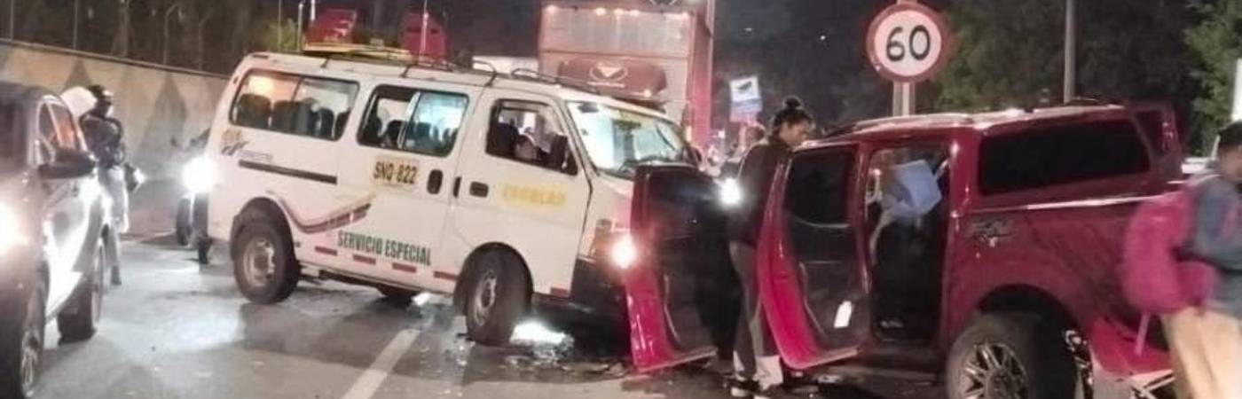 Accidente en la regional. FOTO: REDES SOCIALES @PRENSAPAISA