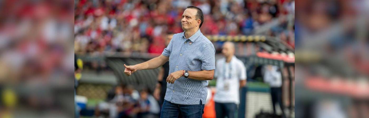 Alejandro Restrepo protagonizará ante Leonel Álvarez un duelo de estrategias. /FOTO: JUAN ANTONIO SÁNCHEZ 