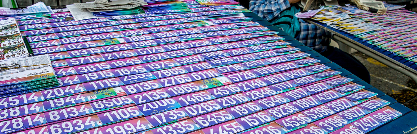 Billetes de lotería. / FOTO: JUAN ANTONIO SÁNCHEZ