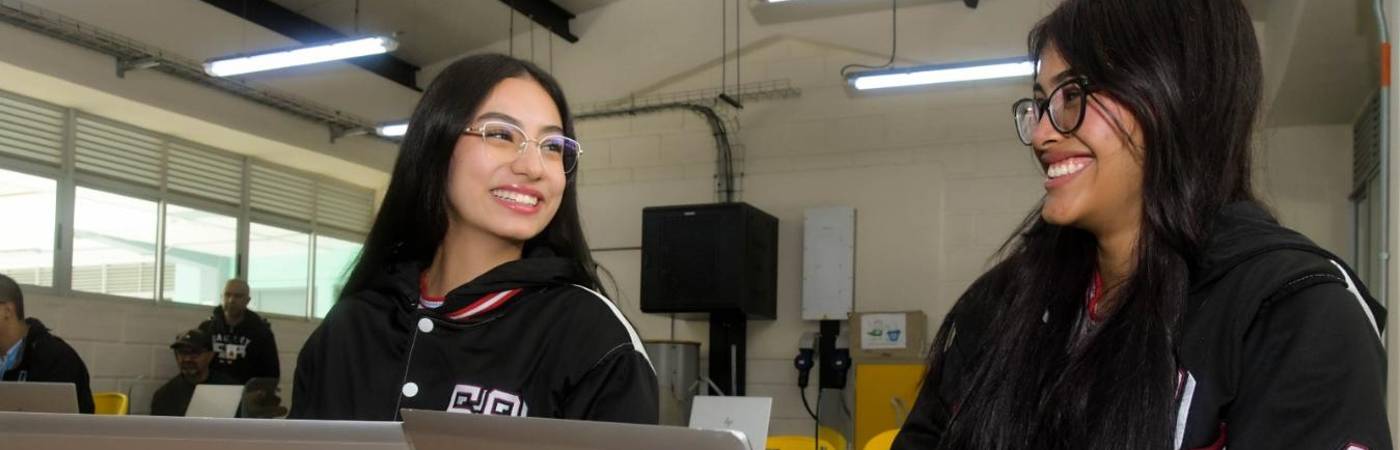 Los 25 laboratorios con mejor desempeño participarán en el Smart Fest. FOTO: ALCALDÍA DE MEDELLÍN