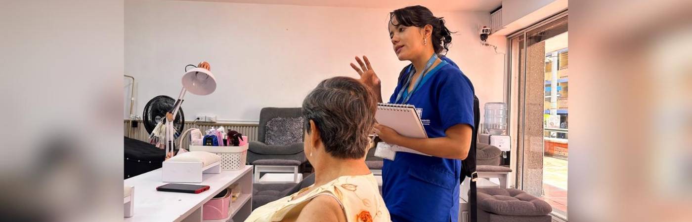 Inspección y vigilancia sanitaria en establecimientos de estética y cosmetología. FOTO: ALCALDÍA DE MEDELLÍN