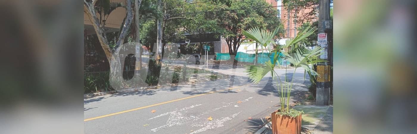 Este es el cruce de la calle 35 con la carrera 87A, donde fue golpeada la víctima. FOTO: CRISTIAN VÁSQUEZ