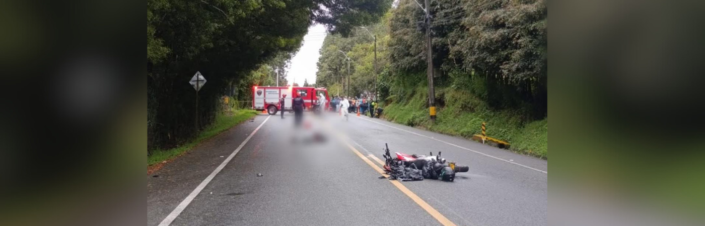 EN IMÁGENES: Motociclista murió en aparatoso accidente en la vía Las Palmas