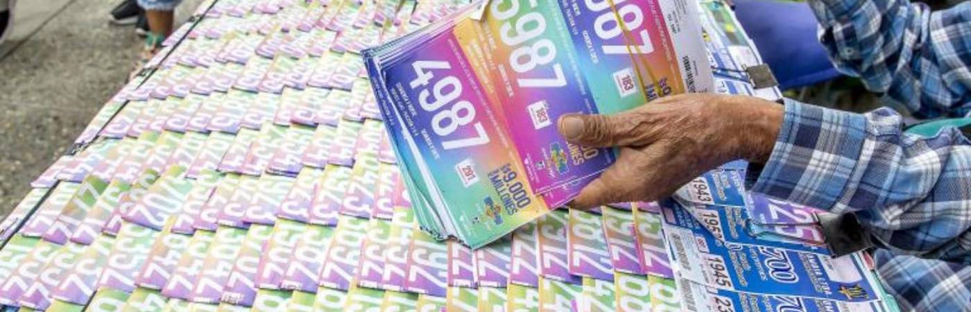 Referencia venta de loterías. FOTO: JUAN ANTONIO SÁNCHEZ