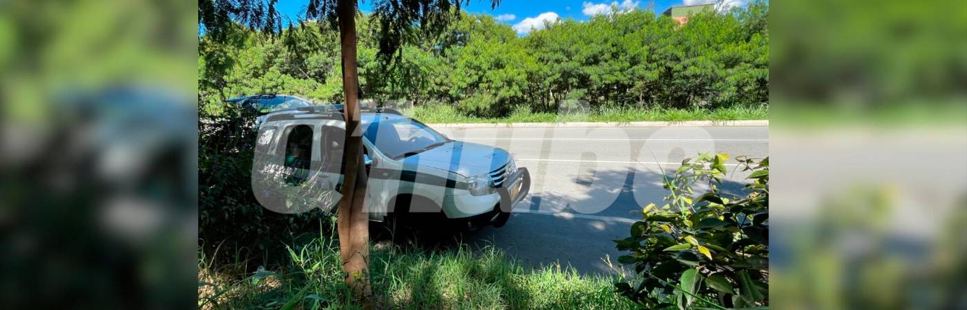 Desde el metro vieron un cadáver atascado en el río Medellín