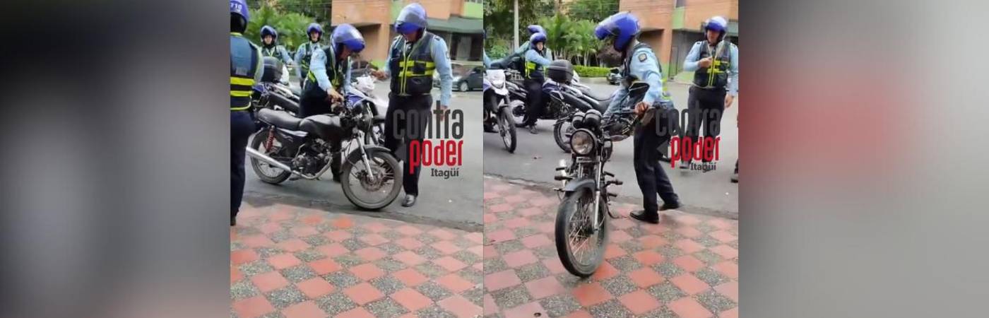 Agentes de tránsito inmovilizaron la moto. FOTO: CONTRA PODER ITAGUÍ