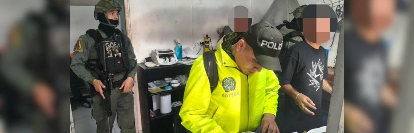 Los policías llegaron de sorpresa a los lugares que habían investigado. FOTO: POLICÍA NACIONAL