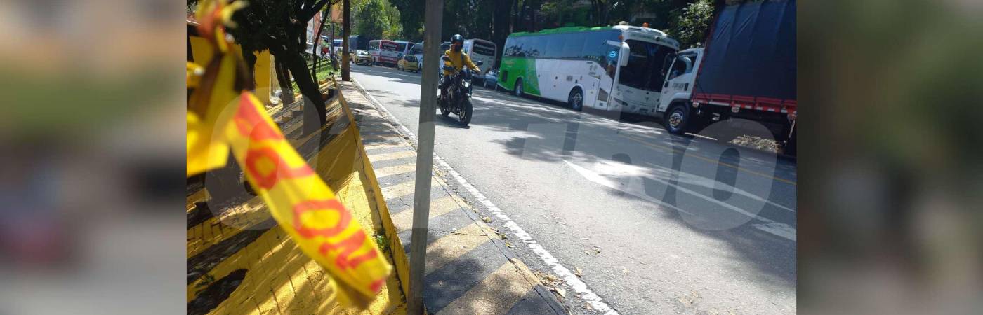 El ataque ocurrió en este punto de la vía principal hacia Santo Domigo. /FOTO: MAURICIO PALACIO