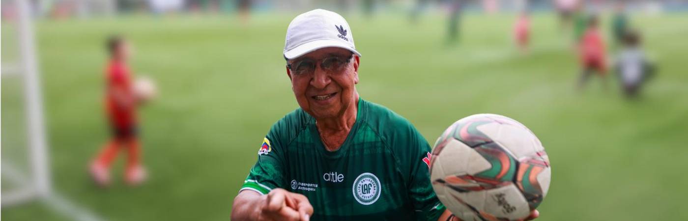 Alirio Álvarez Muñoz, fundamentador y entrenador antioqueño. FOTO: MANUEL SALDARRIAGA