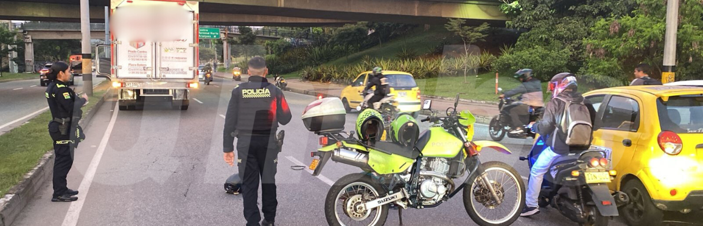 EN IMÁGENES: Motociclista murió tras chocar contra un camión 