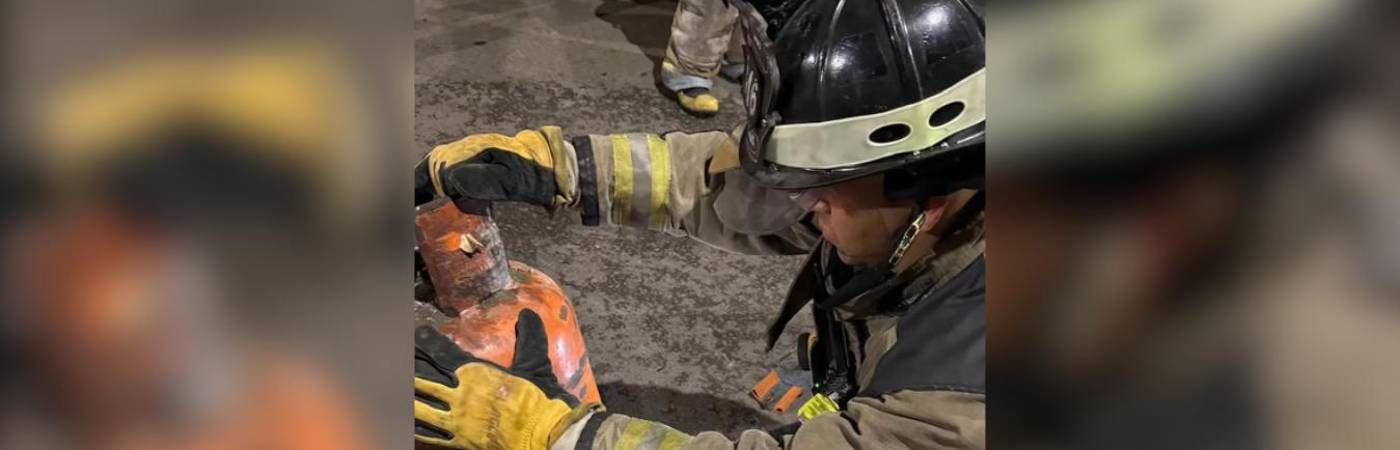 El Cuerpo de Bomberos de Itagüí atendió la emergencia. FOTO: IG BOMBEROS ITAGUÍ