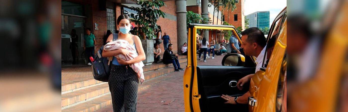 Los 100 vales donados son un punto de partida de esta articulación que se renovará según la capacidad y frecuencia en la prestación del servicio. / FOTO: CORTESÍA ALCALDÍA DE MEDELLÍN