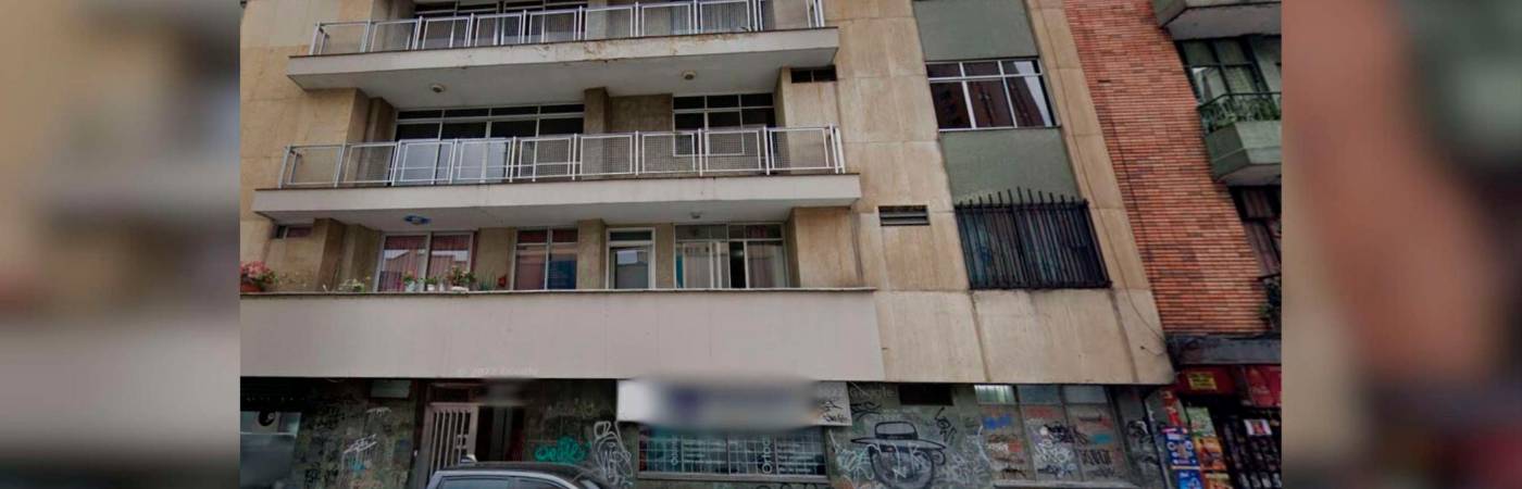 En el tercer piso de este edificio ocurrió la muerte de Ada Evelin Ardila Pérez en medio de un procedimiento estético. /FOTO: TOMADA DE GOOGLE MAPS 