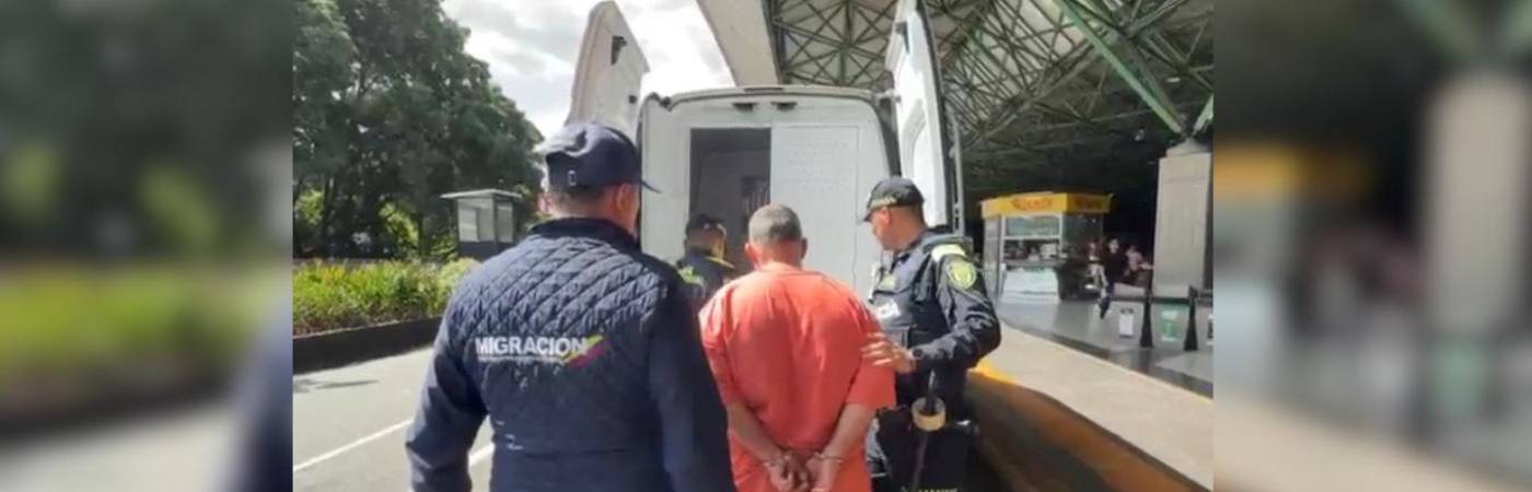 El extranjero fue dejado a disposición de las autoridades competentes. FOTO: MIGRACIÓN COLOMBIA