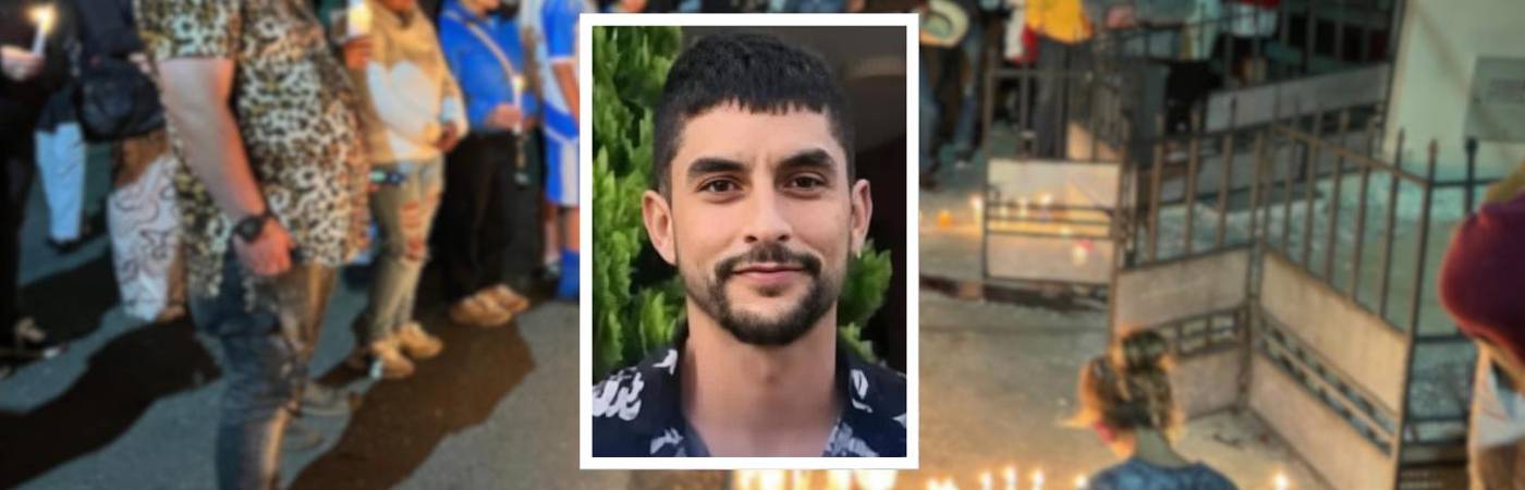 Velatón por Jaime Esteban Rendón Rincón, funcionario de la Alcaldía de Rionegro asesinado. /FOTOS: CORTESÍA (VELATÓN) Y REDES SOCIALES (JAIME ESTEBAN)