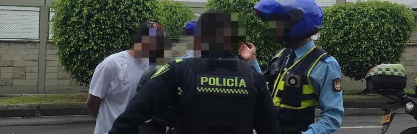 El hombre fue capturado y deberá responder por el delito de agresión a servidor público. FOTO: CORTESÍA