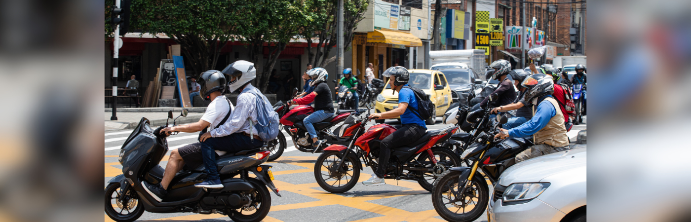 Motos en el Valle de Aburrá. /FOTO: ESNEYDER GUTIÉRREZ
