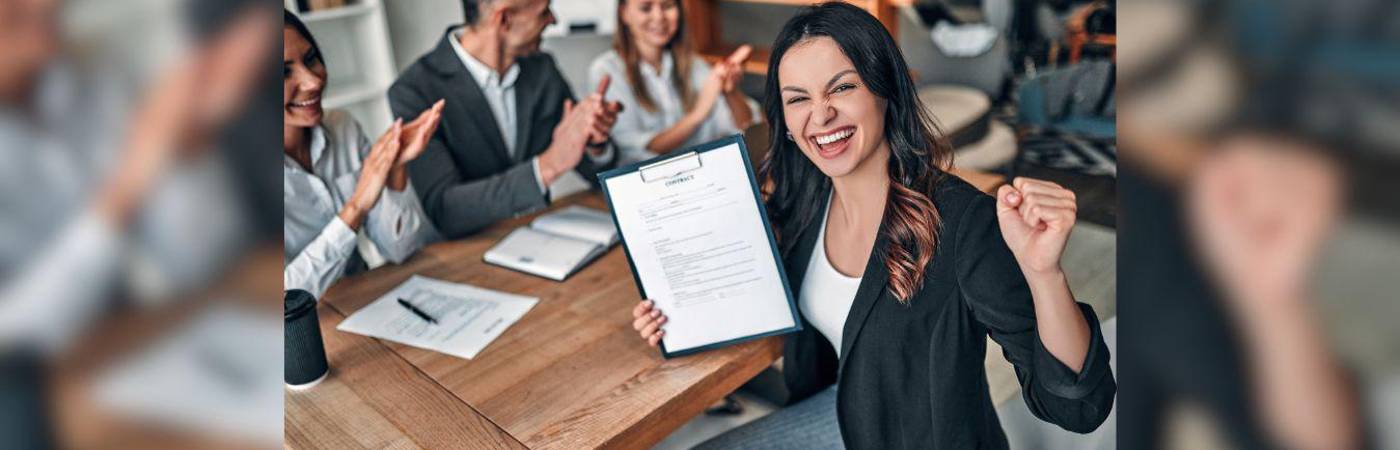 Manejar adecuadamente sus referencias laborales puede ser una herramienta poderosa en la búsqueda de empleo. / FOTO: CANVA