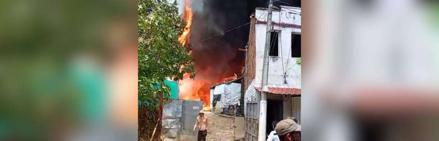 Lugar donde se produjo el incendio. FOTO: CORTESÍA DENUNCIAS ANTIOQUIA