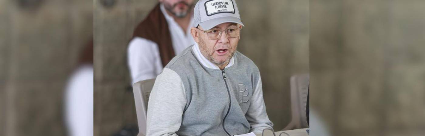 Alias Douglas en un evento realizado desde la cárcel de Itagüí el 7 de abril de 2026. FOTO: MANUEL SALDARRIAGA QUINTERO