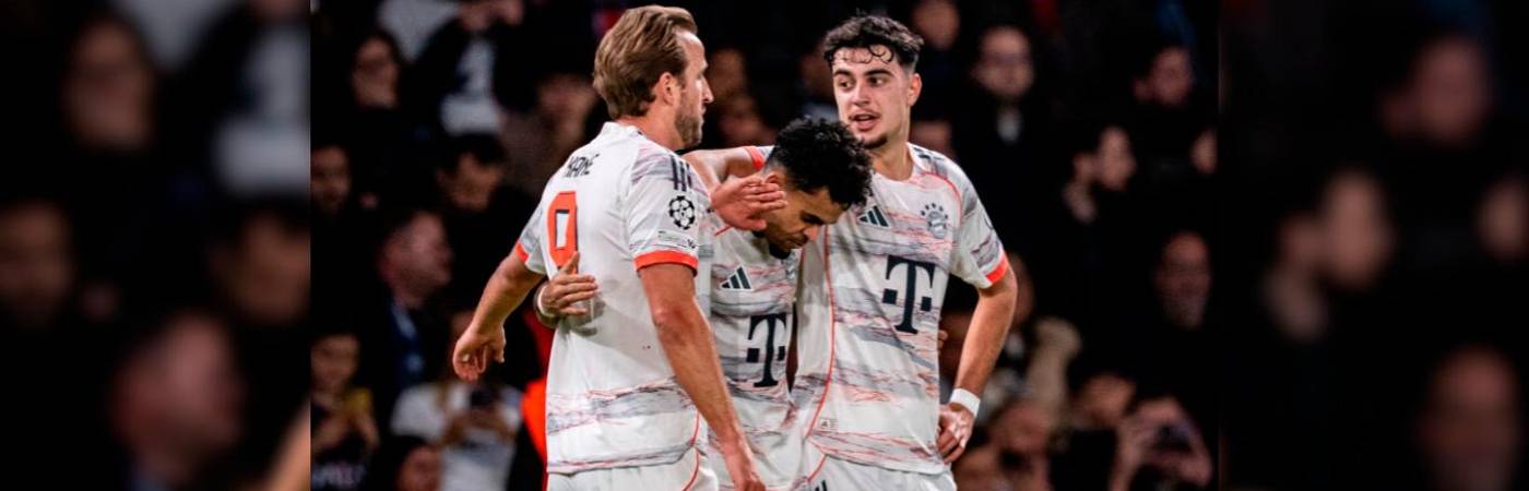 Luis Díaz lamentando lo sucedido con sus compañeros del Bayern Múnich. /FOTO: X @FCBayernEN